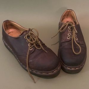 Vintage Dr. Martens Oxfords
